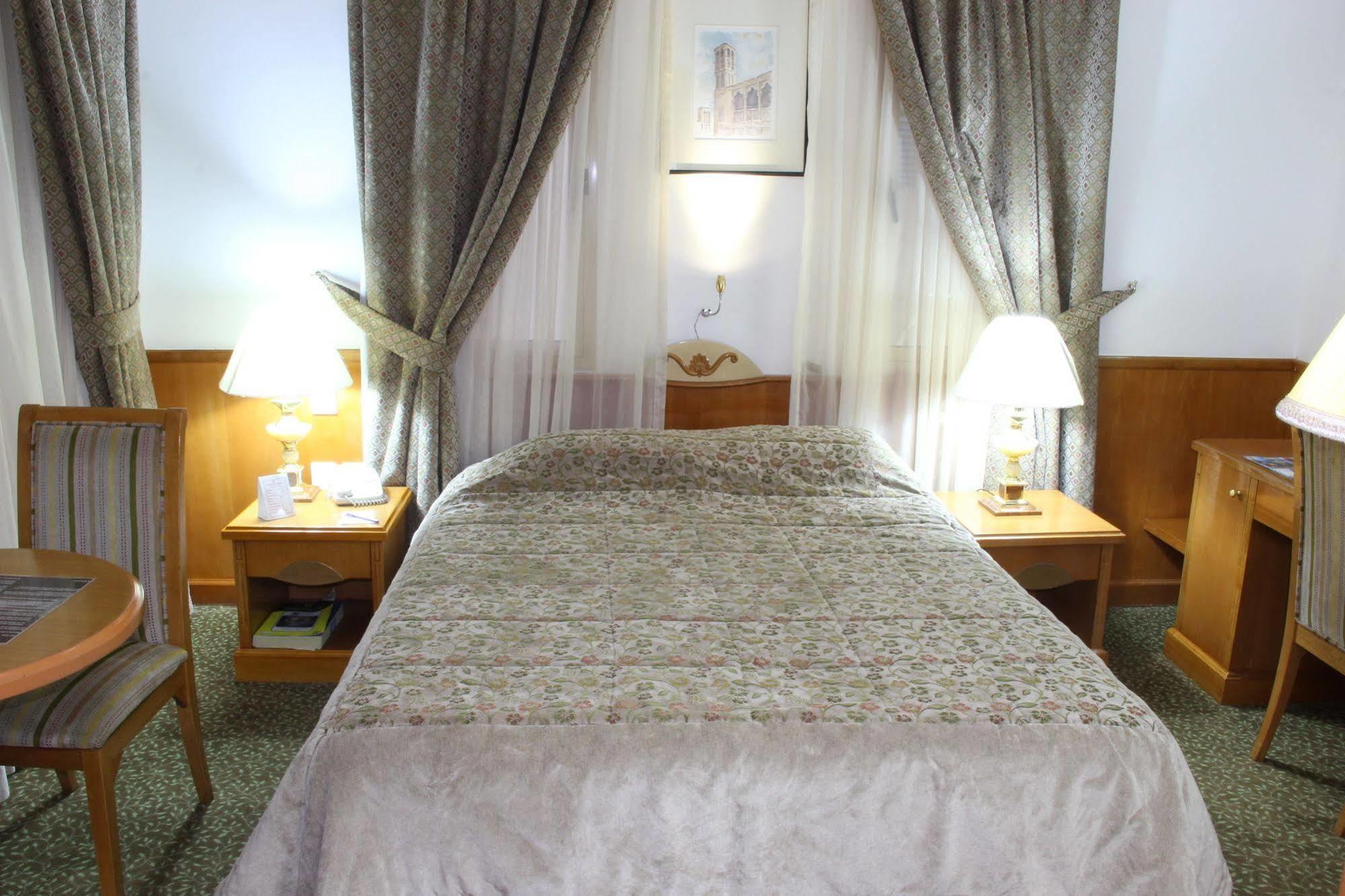 Zain International Hotel Dubai Ngoại thất bức ảnh